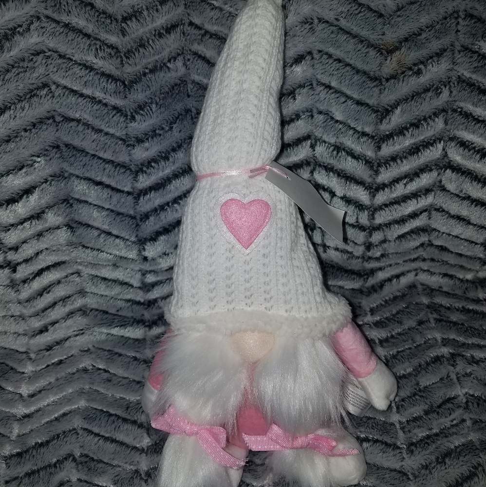 Valentine Gnome NEW